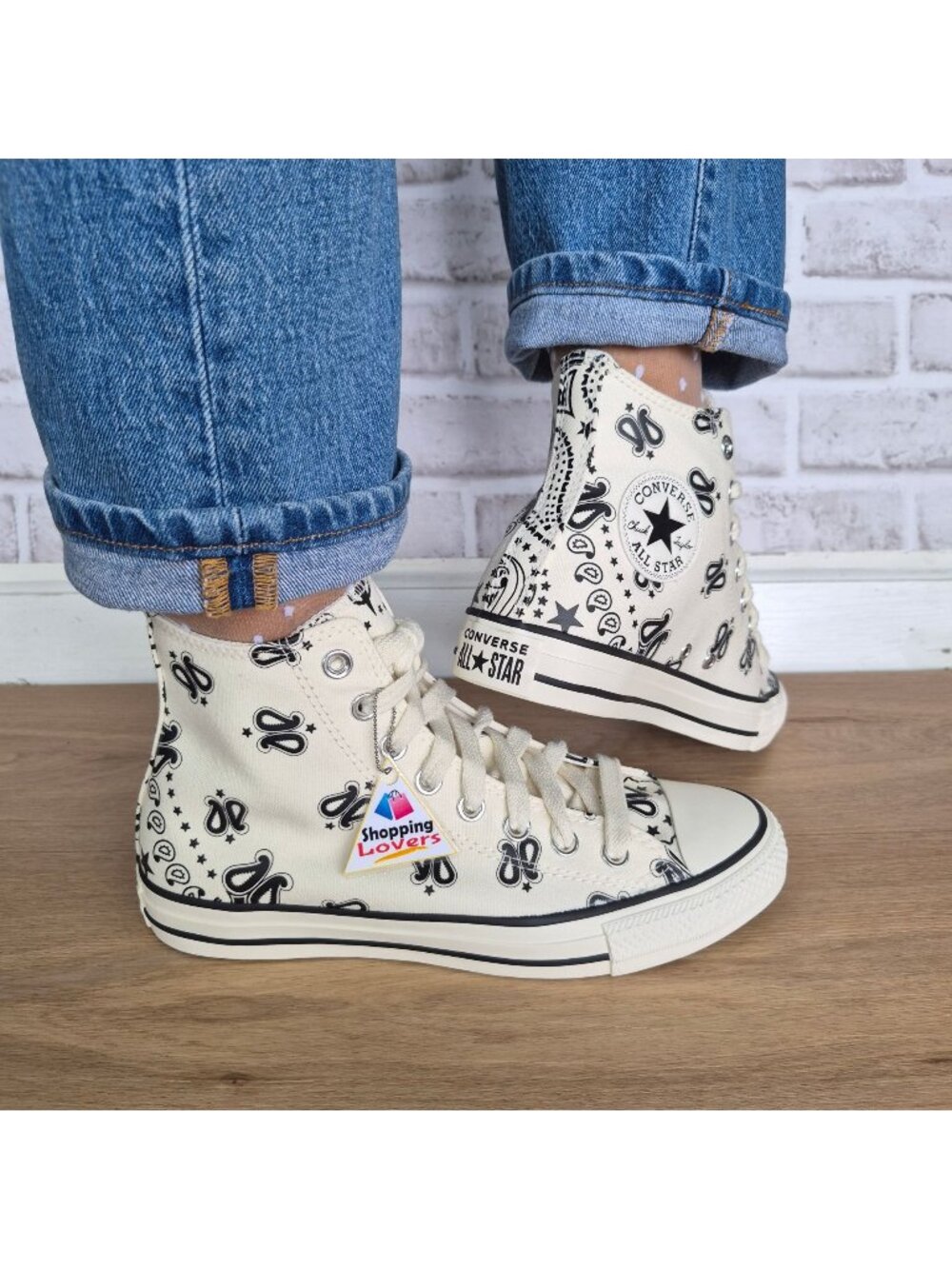 ⭐Converse Chuck Taylor High Paisley Sz 8.5 Women's shoes Sneaker Black A15810F